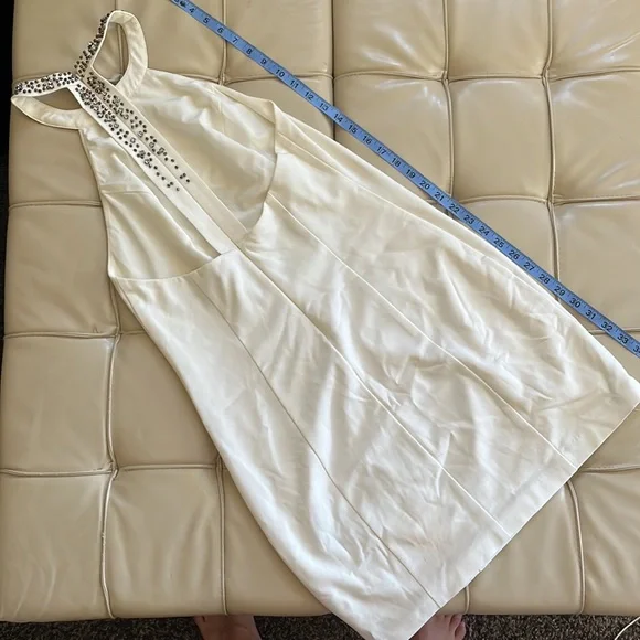 Guess white halter mini dress size 10 - Picture 3 of 8
